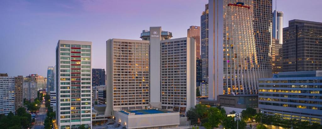 Peachtree Center Hotel | Hilton Atlanta