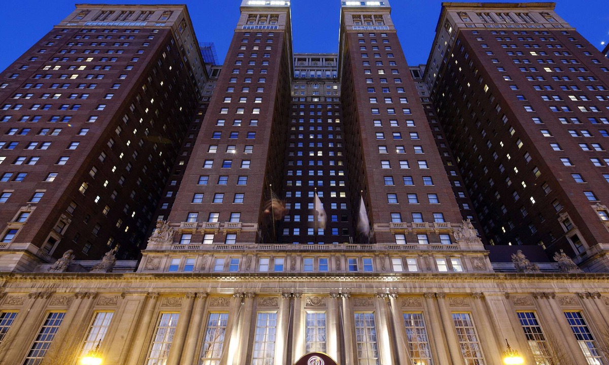 The Loop Hotel | Hilton Chicago