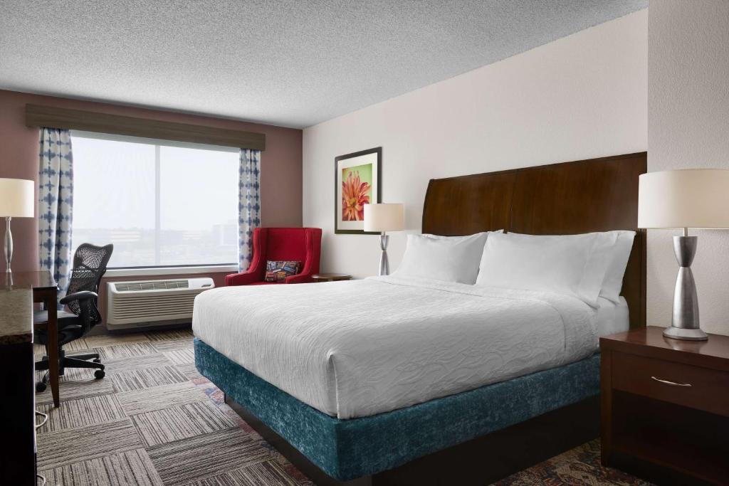 Meridian Hotel | Hilton Garden Inn Denver South Park Meadows Area