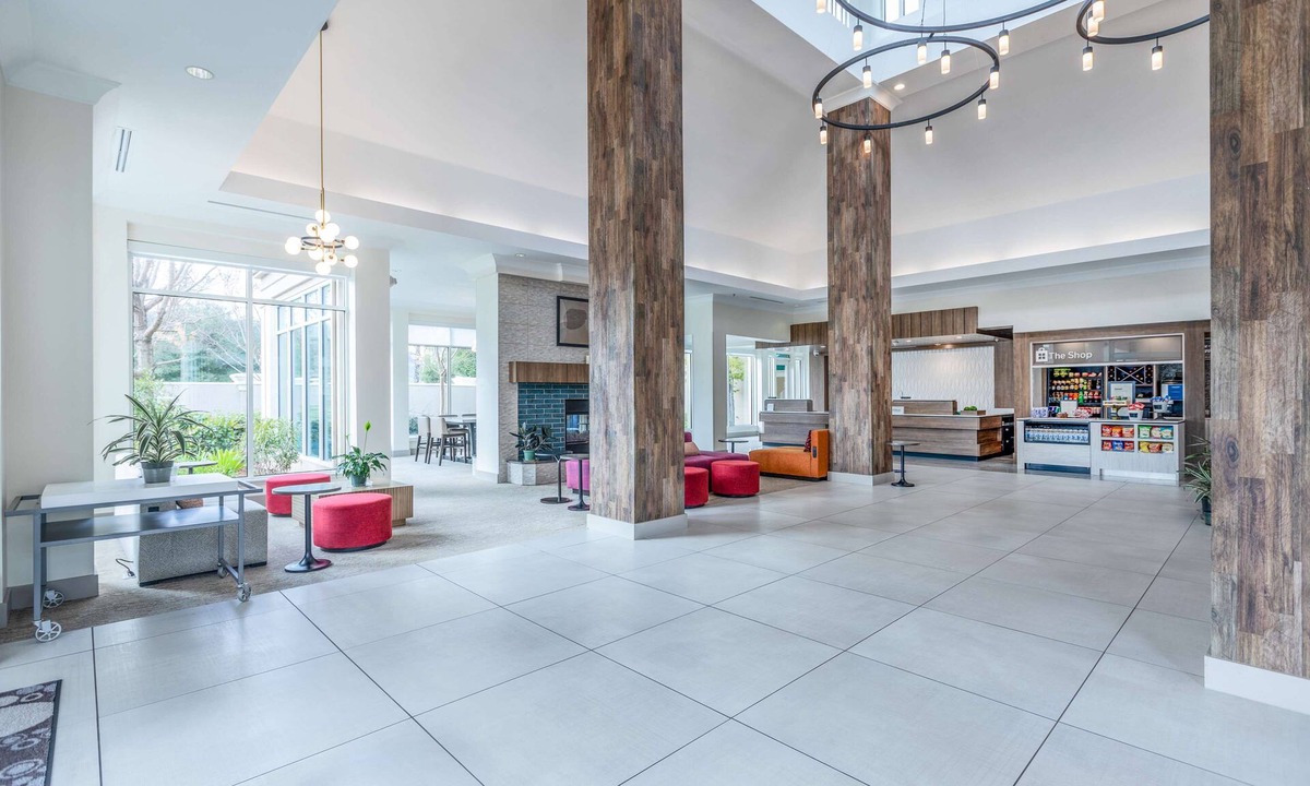 Gilroy Hotel | Hilton Garden Inn Gilroy
