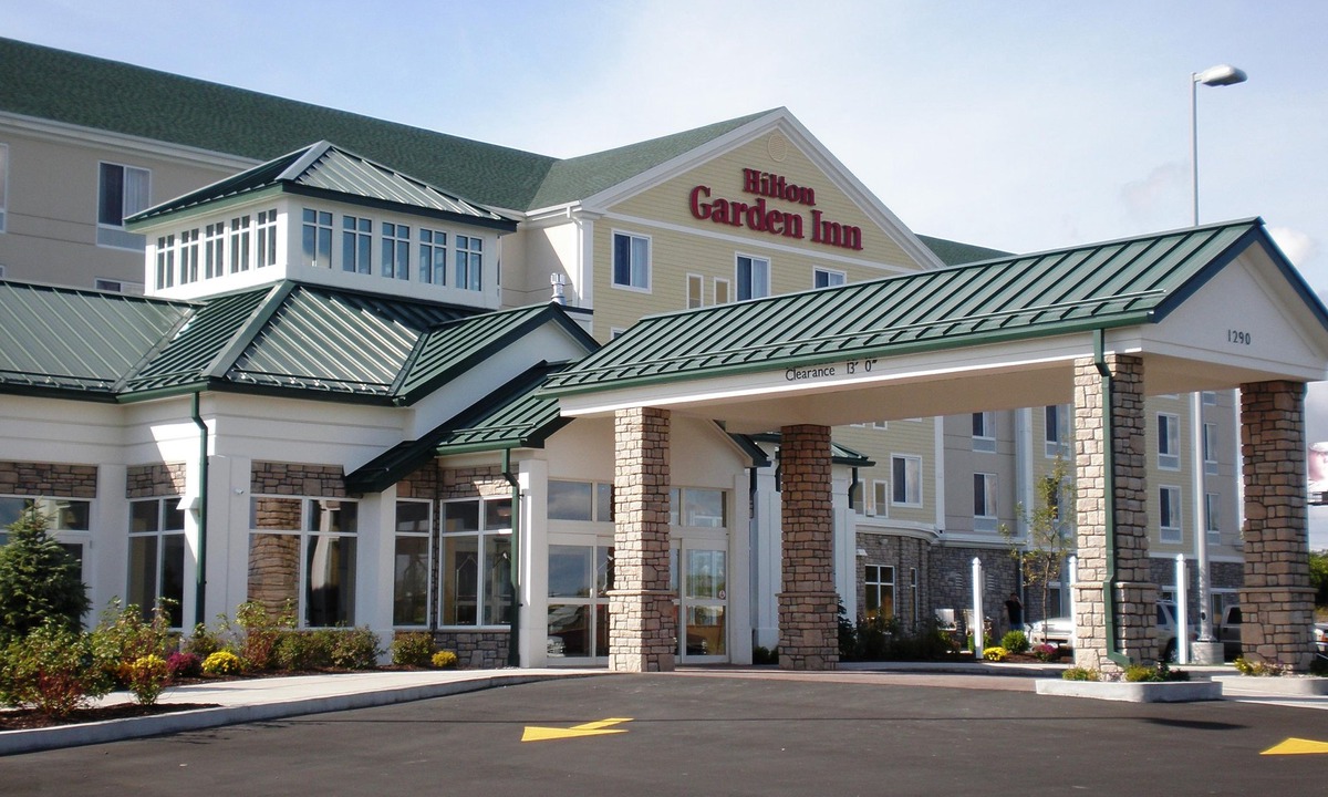 Watertown Hotel | Hilton Garden Inn Watertown