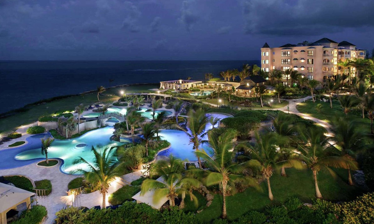 Diamond Valley Resort | Hilton Grand Vacations Club The Crane Barbados