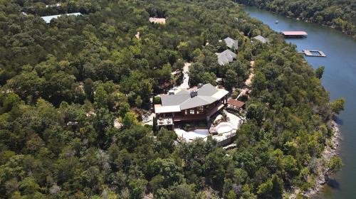 Shell Knob Resort | Hilton Grand Vacations Club Stonewater Cove Shell Knob