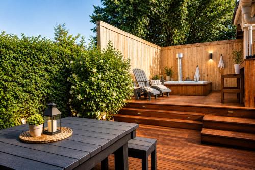 Hilton Apartment | Hilton Hideaway