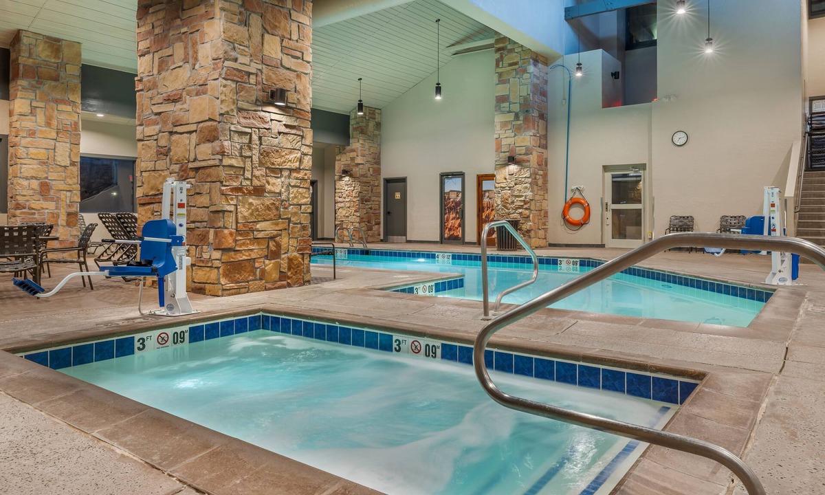Brian Head Hotel | Hilton Vacation Club Cedar Breaks Brian Head