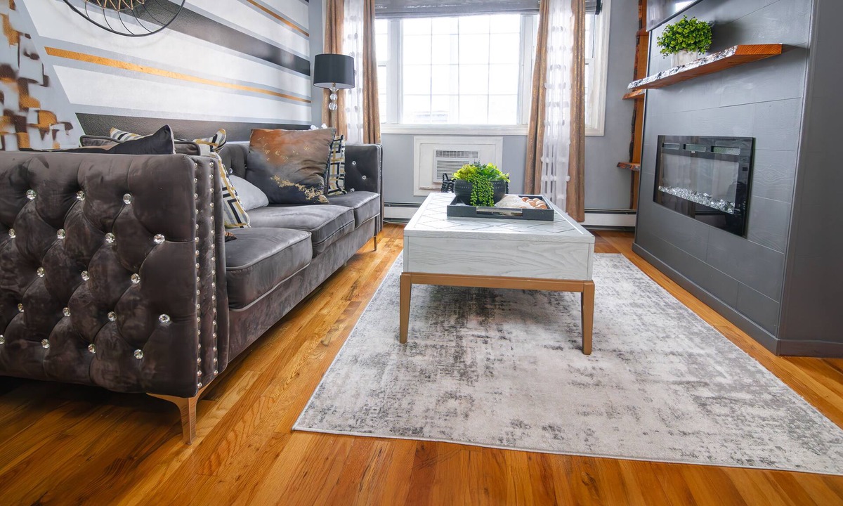 Brownsville Apartment | Hip, fresh Cozy 2 bedroom apartment in East Brooklyn