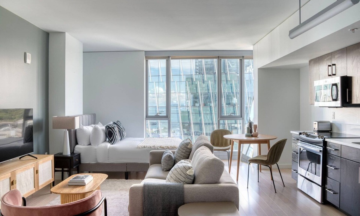 Downtown Seattle Apartment | Hip Pioneer Square Studio w/Lounge & Gym, nr Bay, by Blueground