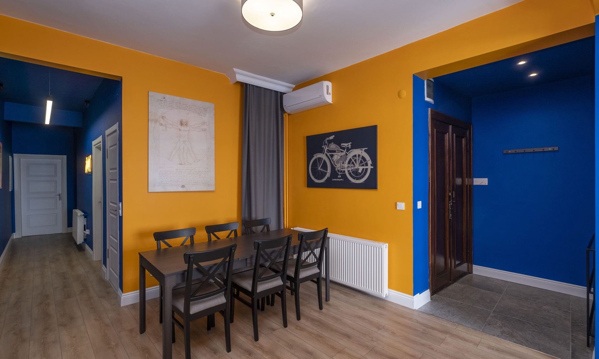 Kabatas Condo | Hip Waterfront Apt. with a Striking View