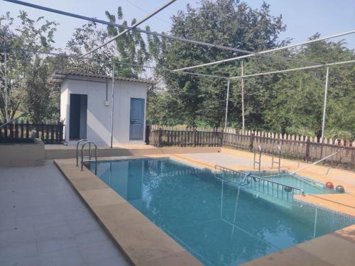 Panvel House | Hippie's Paradise