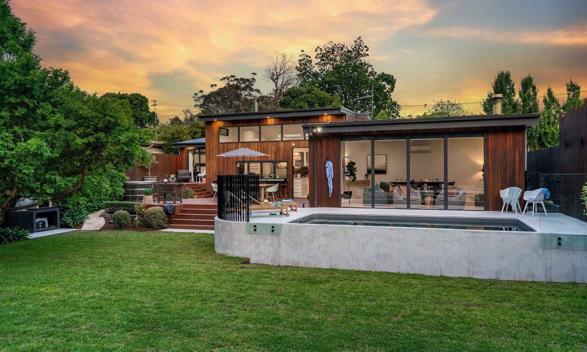 Mount Martha House | Hiraeth - Pool, Spa, Beach & Village