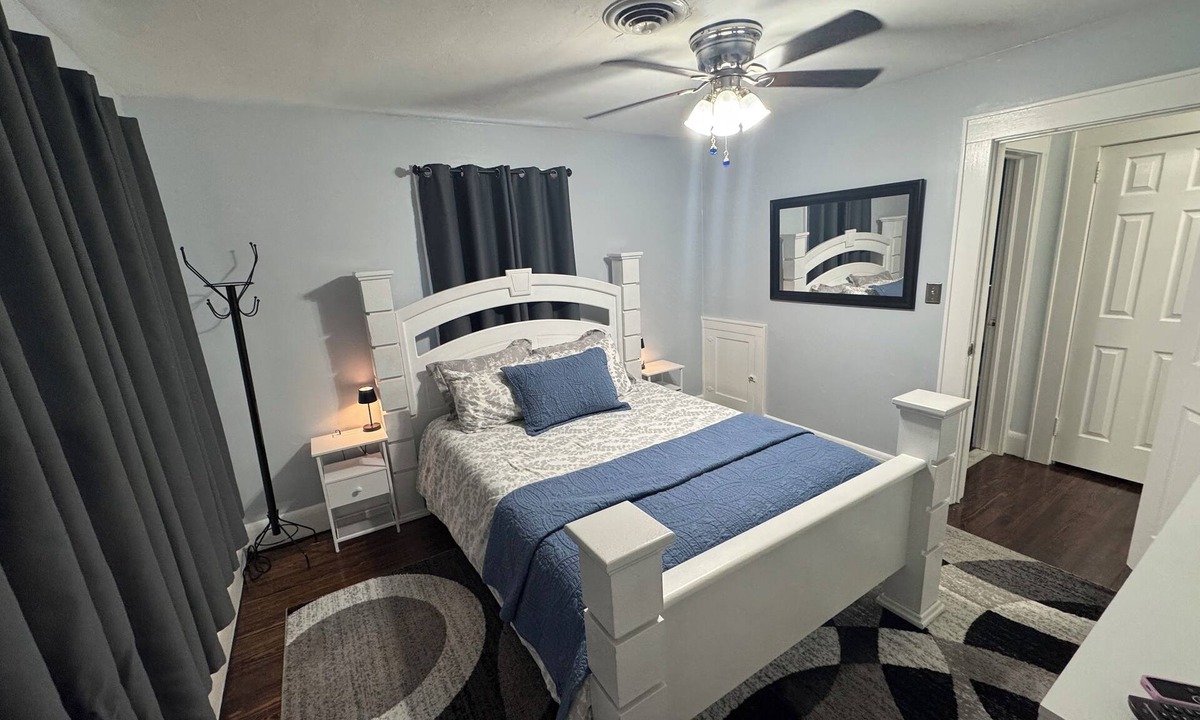 Bound Brook Apartment | Historic apartment in Bound Brook. Newly renovated, gated parking, garden patio
