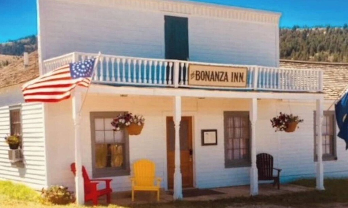 Alder House | Historic Bonanza Inn Room 6 in Virginia City