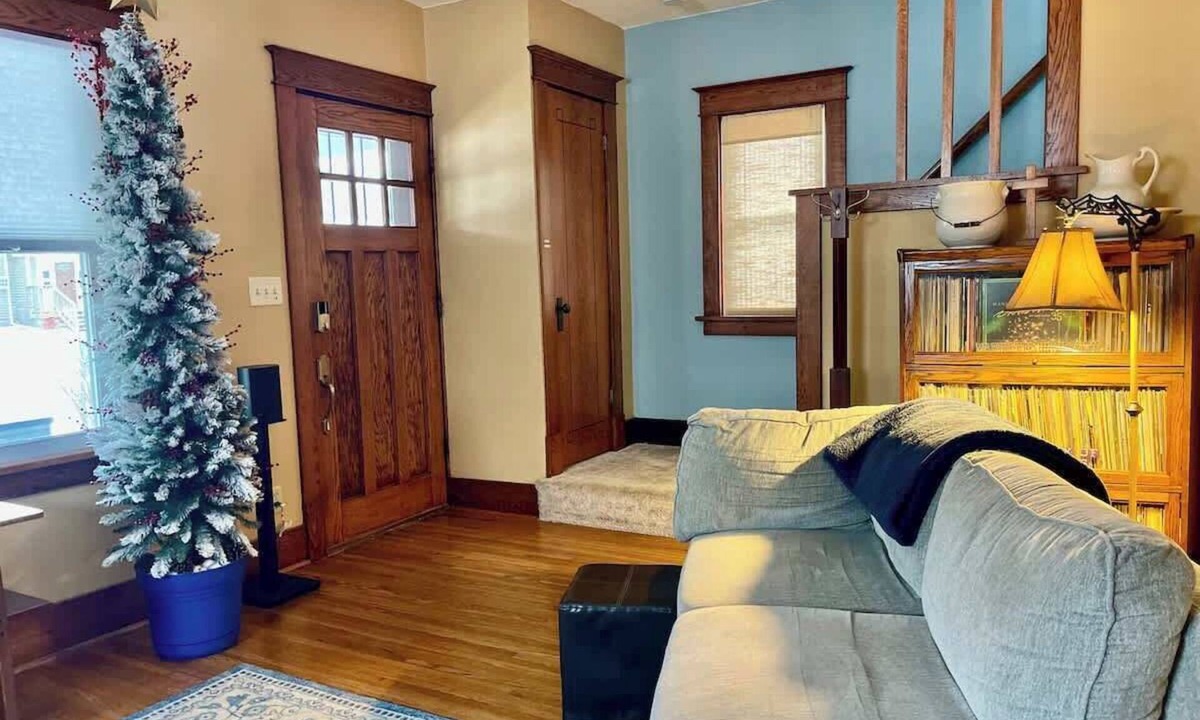 Sioux Falls House | Historic | Dog Friendly | Downtown | Near Sanford