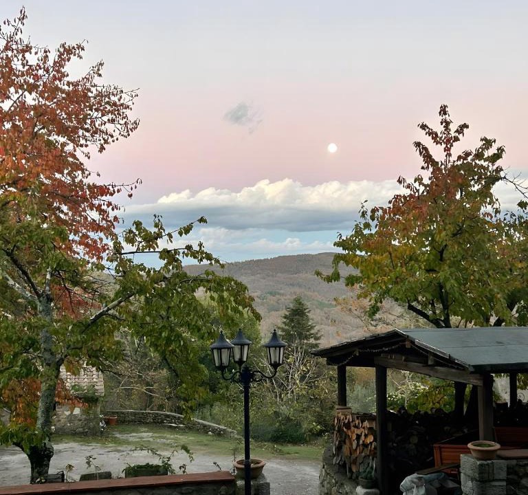Torniella House | Historic Farmhouse Casa Del Chiodo
