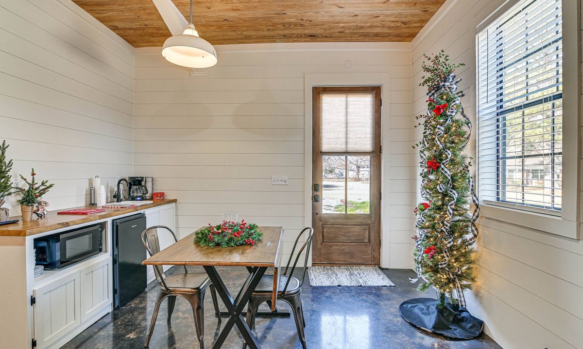 French Camp Apartment | Historic French Camp Studio - Pets Welcome!