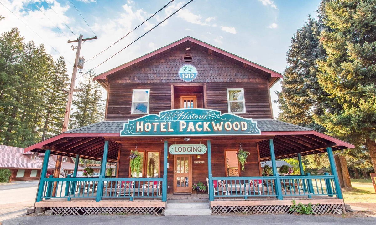 Packwood Hotel | Historic Hotel Packwood - Book the Entire Hotel