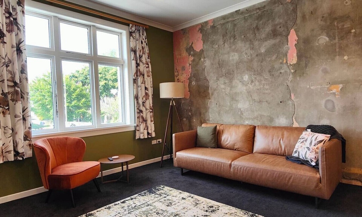 Invercargill City Centre Apartment | Historic Inner City Apartment