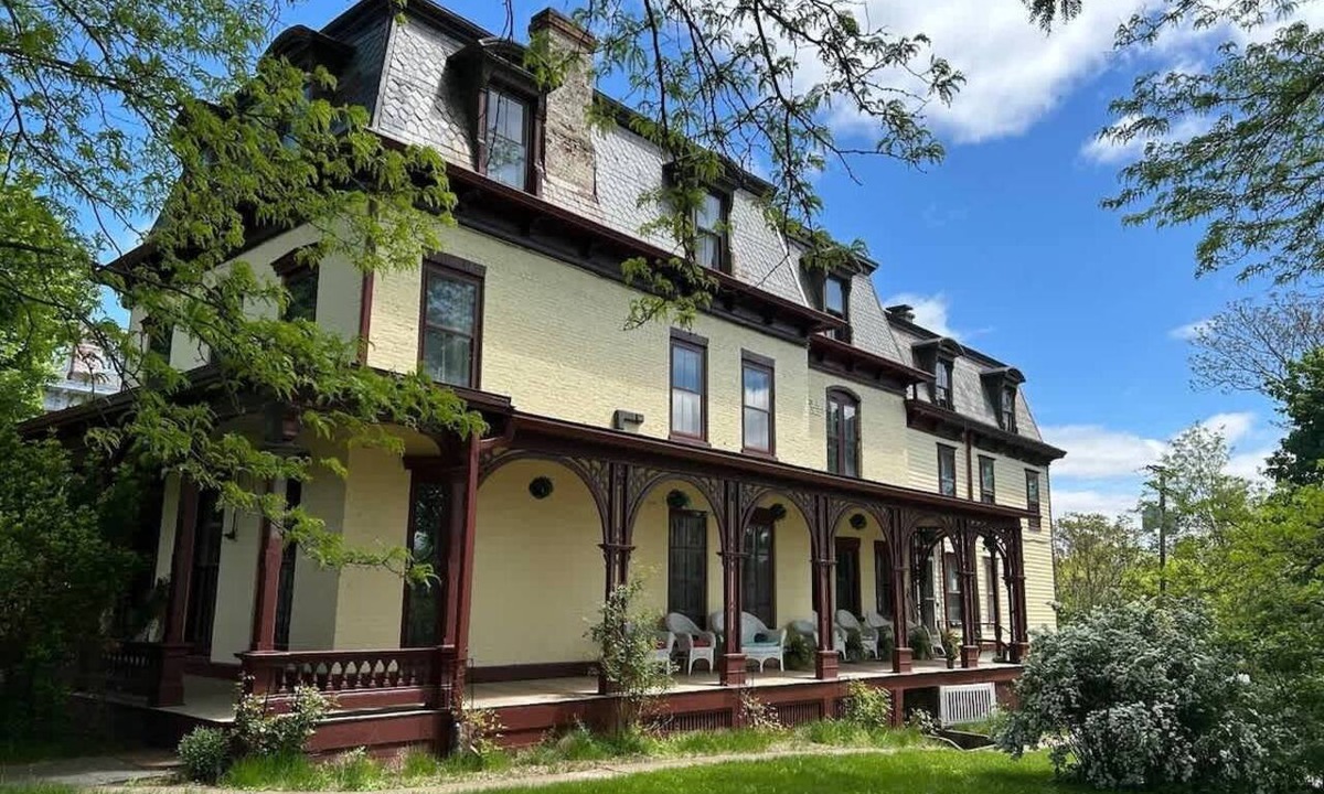 Seneca Falls House | Historic Seneca Falls Suite with Spa & Gardens