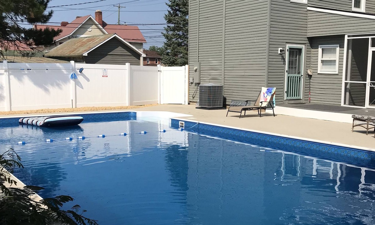 Old Fields House | Historic, Spacious, 4 BR, POOL, dog friendly home in town with a gas fire pit .