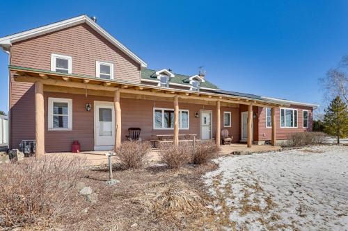 Rubicon House | Historical Log Cabin on 80 Acres in Hartford!