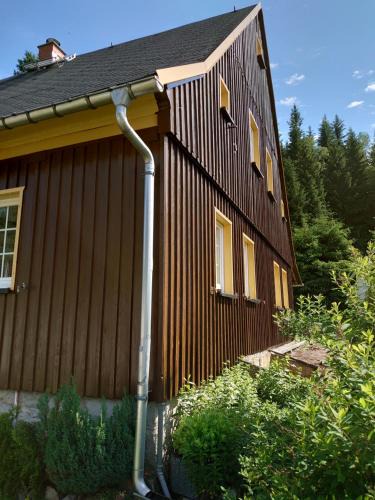 Muhlleithen House | Historisches Aschberg Haisl Klingenthal, Terrasse, großer Garten 6 plus 2 Personen