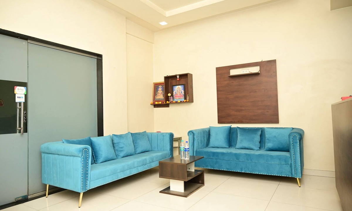 Katraj Hotel | HMR Royal Inn