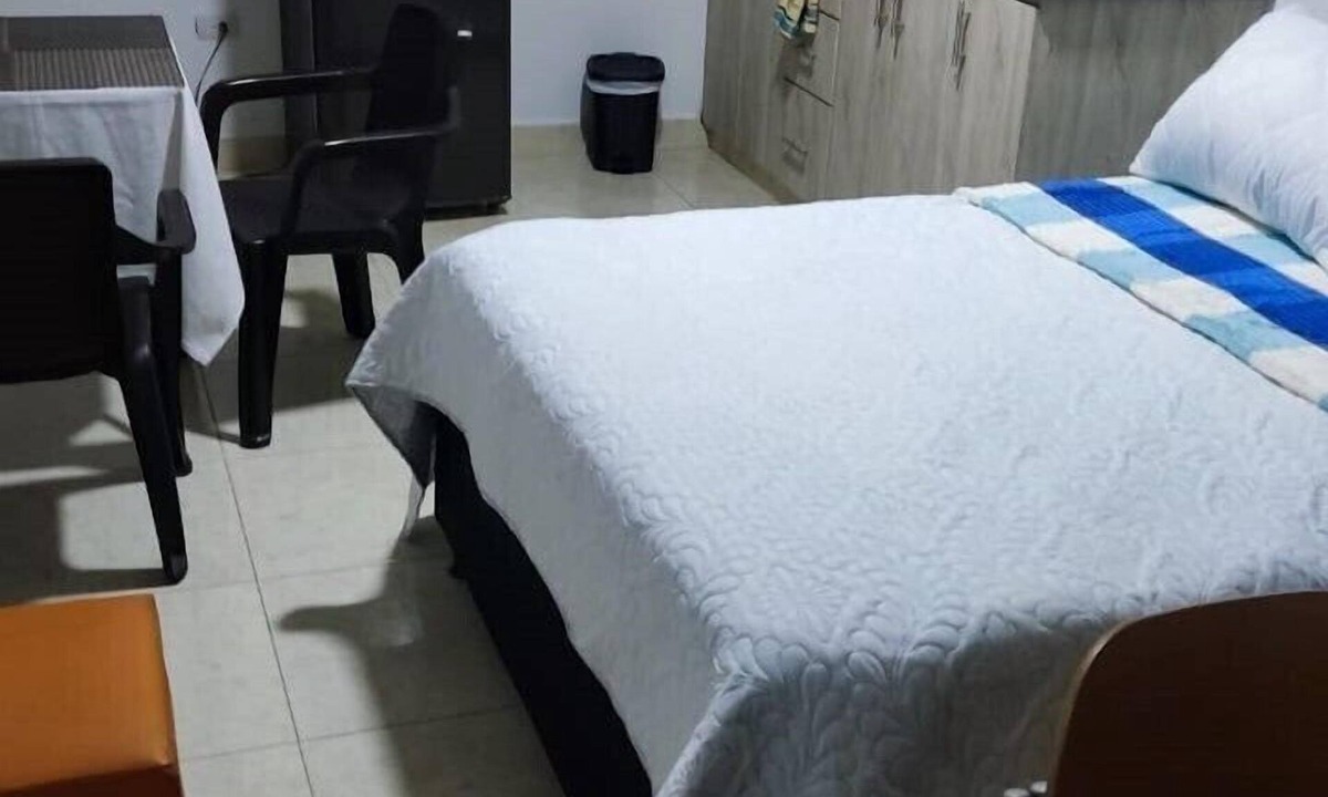 La America Hostel | HoLa Med
