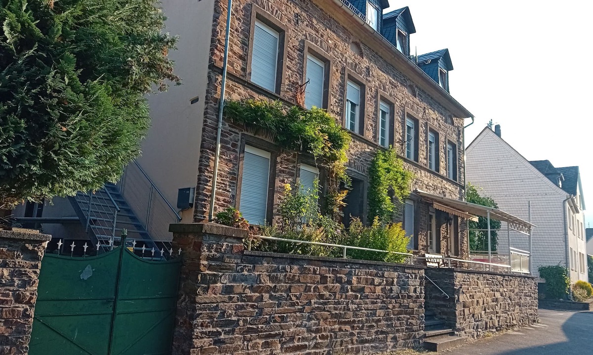 Ellenz Apartment | Holiday Apartment "Villa Eisfeld II"