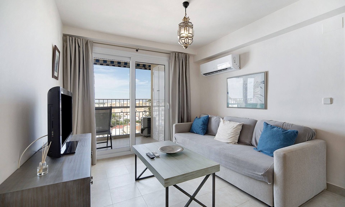 Chipiona Apartment | Holiday Apartment "Doña Amparo Chipiona Playa De Regla" with Sea View & Shared Pool