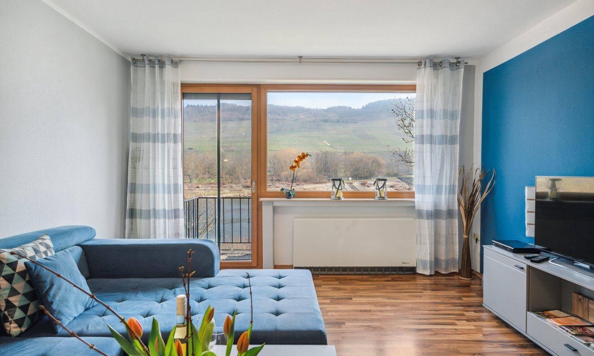 Schleich Apartment | Holiday apartment with a balcony and a lovely view of the Moselle