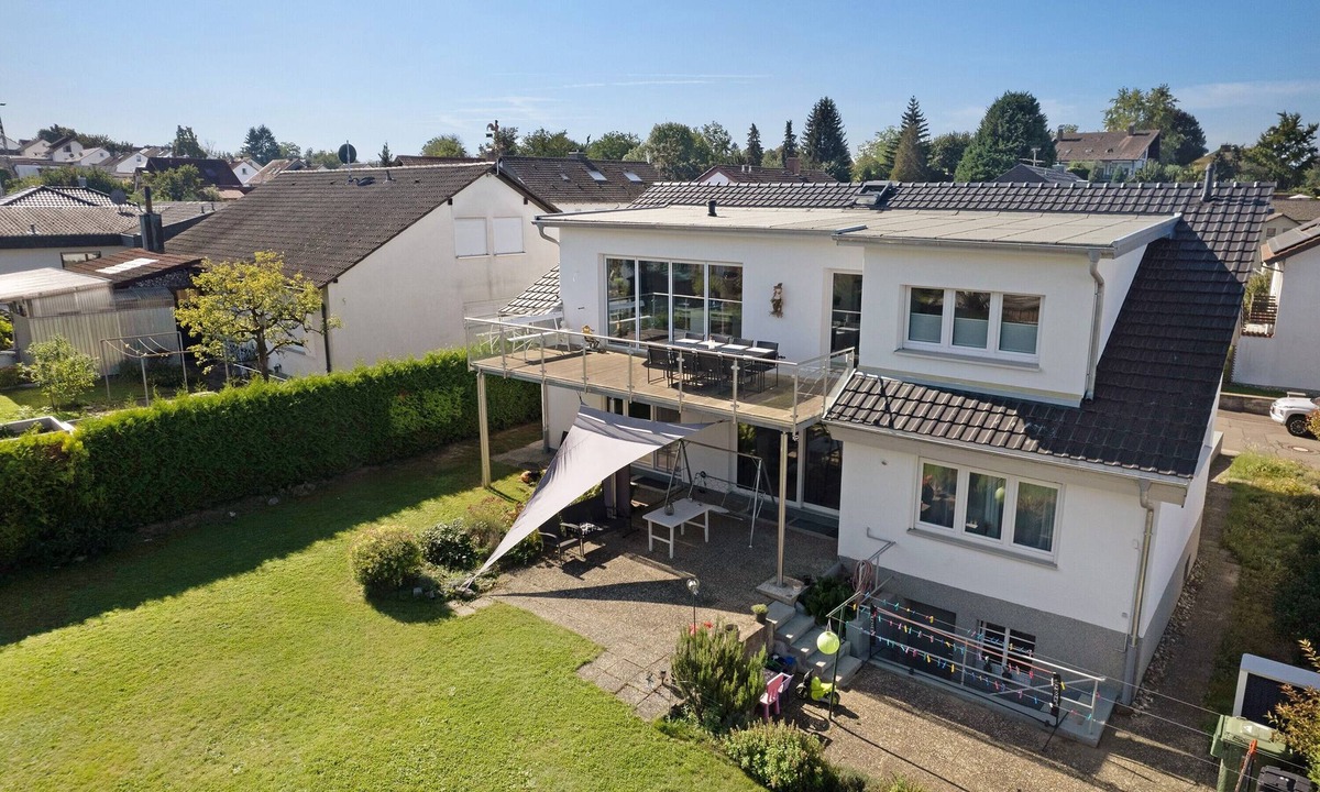 Renchen Apartment | Holiday Apartment "Wolf's Ortenau" with Balcony & Wi-Fi