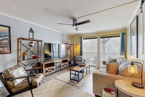 Beech Mountain Apartment | Holiday Beech Villa E218
