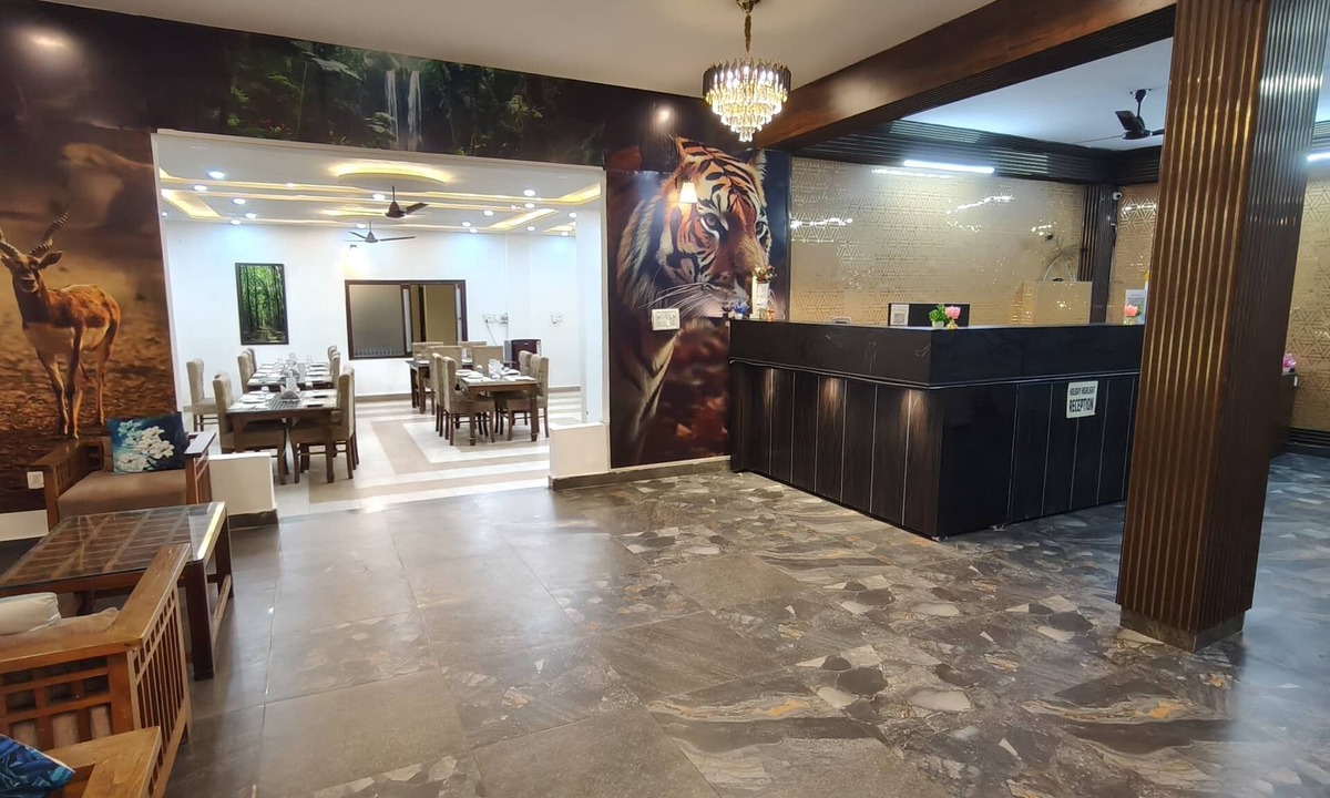 Garjia Hotel | Holiday Highlight By Golden Castle Hotel