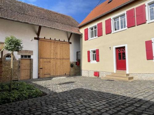 Rittersheim House | Holiday home 1820 Comfortable holiday residence