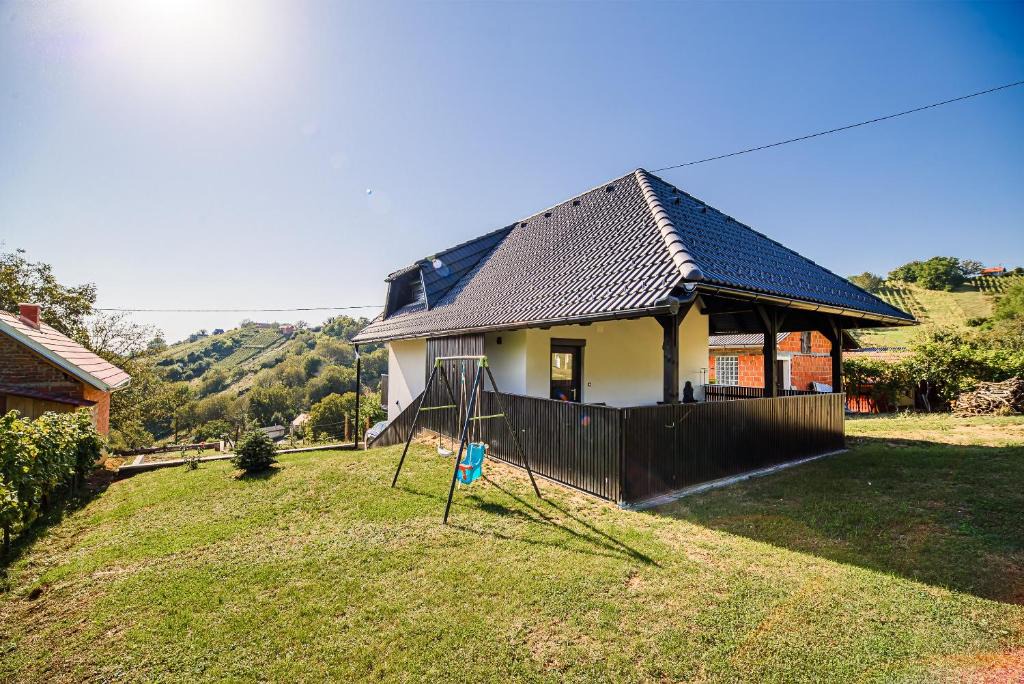 Beltinci House | Holiday Home Aleks