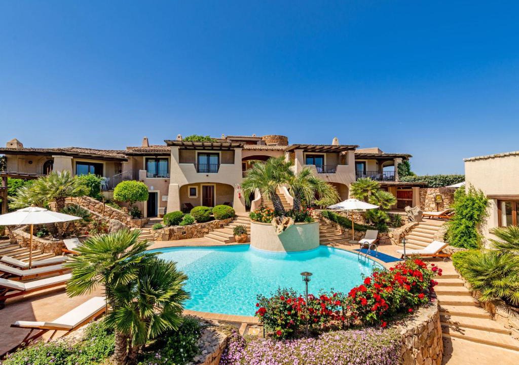 Porto San Paolo House | Holiday Home Bougainville 5 - Vista Village by Interhome