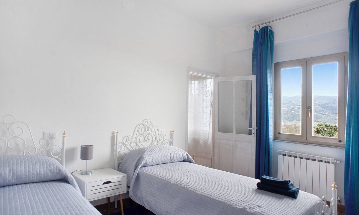 Bolano House | Holiday Home 'Da Chicca' with Countryside View, Wi-Fi and Air Conditioning