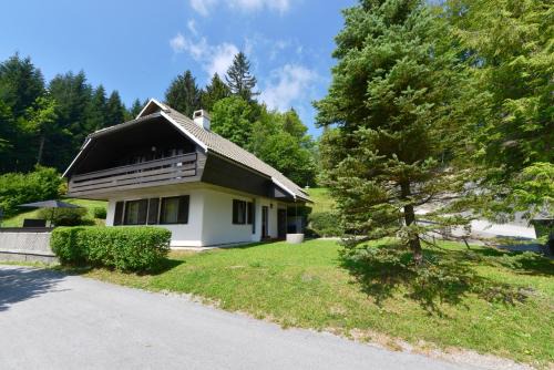 Davca House | Holiday Home Davča