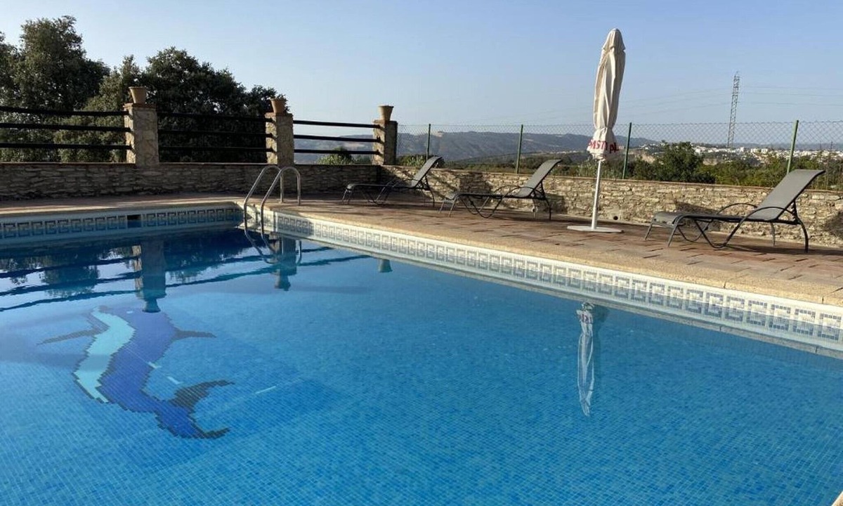 Ronda House | Holiday Home 'Finca Olivar El Pino' with Mountain View, Wi-Fi and Air Conditioning