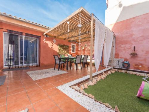S'Illot-Cala Morlanda House | Holiday Home Fonoll Mari by Interhome