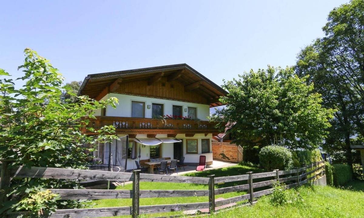 Fuegenberg House | Holiday Home in Fügenberg near Spieljochbahn