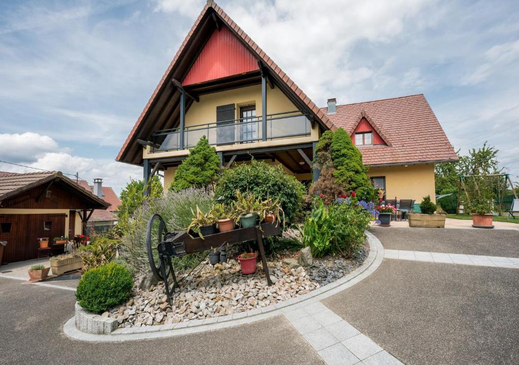Ruederbach House | Holiday Home in Ruederbach near Lake