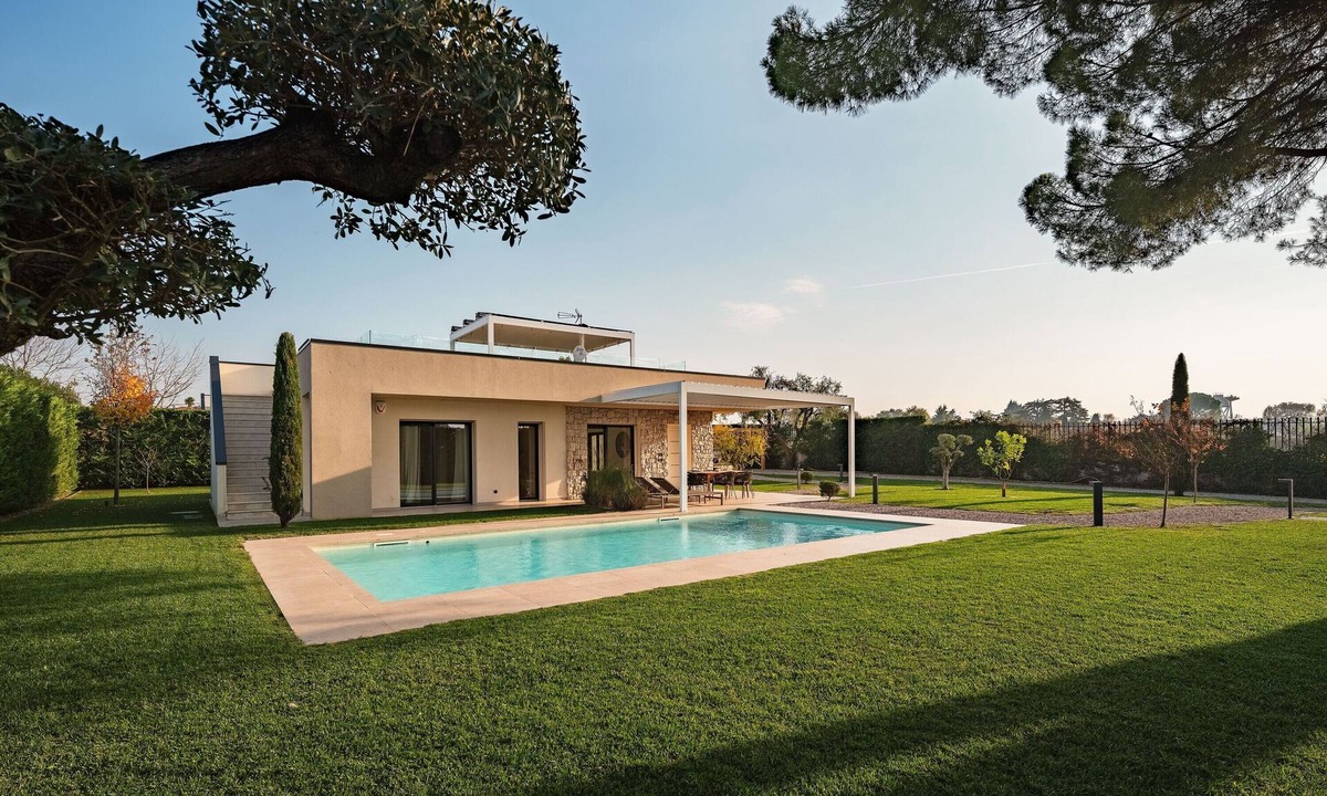 Mattarana House | Holiday Home "Lagolino Boutiquehouse " with Pool, Garden & Wi-Fi