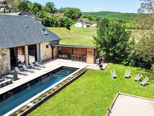 Coly House | Holiday Home Villa Luceo Perigord - Dordogne 8pers Piscine Clim by Interhome