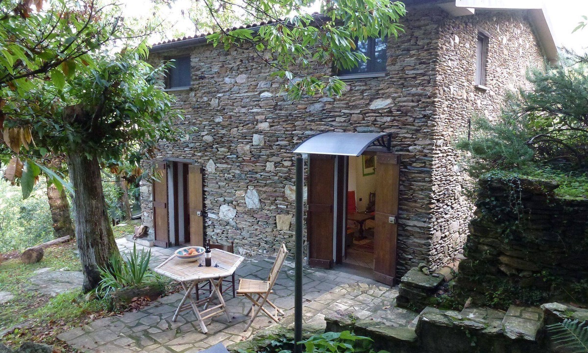 San Carlo Terme House | Holiday home with a view of the water