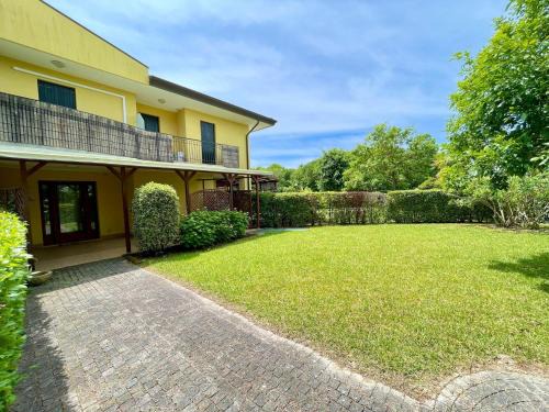Torre di Fine Villa | Holiday home with garden and pool