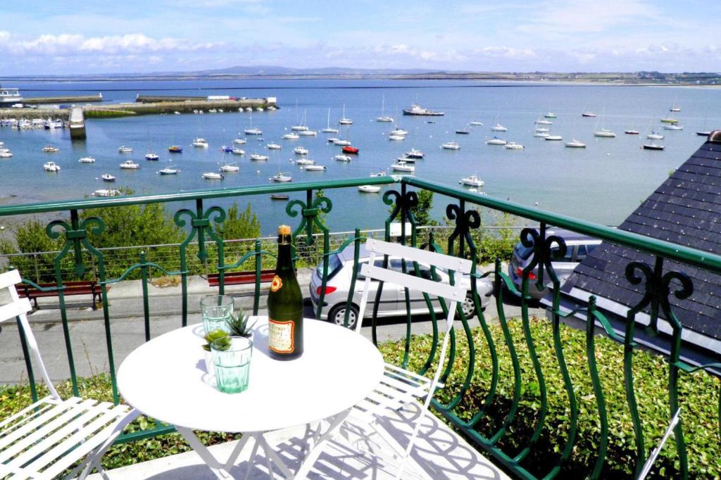 Douarnenez House | Holiday home with panoramic sea views, Douarnenez