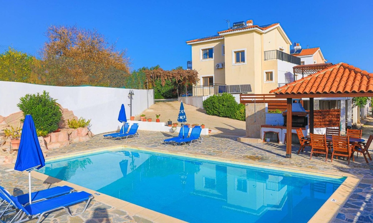 Latchi House | Holiday house Latsi for 1 - 6 persons with 2 bedrooms - Holiday home