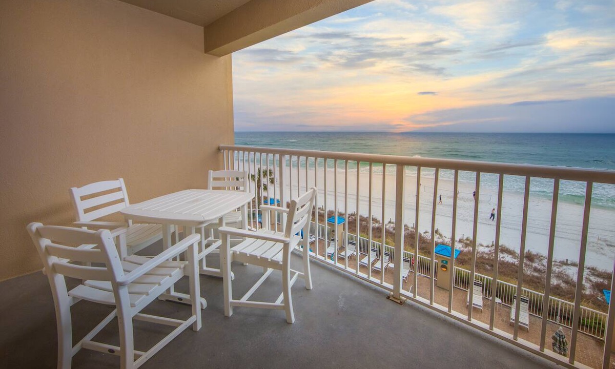 Panama City Beach Hotel | Holiday Inn Club Vacations Panama City Beach Resort by IHG
