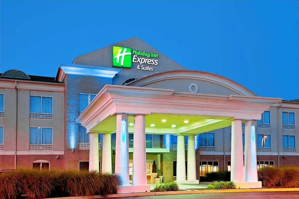 Greenwood Hotel | Holiday Inn Express Hotel & Suites Greenwood